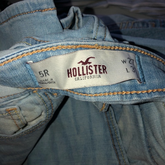 Light Wash Hollister Jeans - Picture 3 of 3